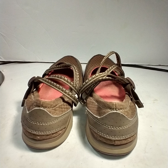 Chaco Outcross Brown Slip On Mary Jane Water Outdoor Sport Shoes Women's sz 6. - Picture 5 of 11